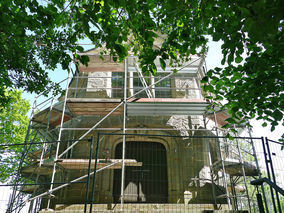 Einrüstung der Weingartenkapelle (© Karl-Franz Thiede)